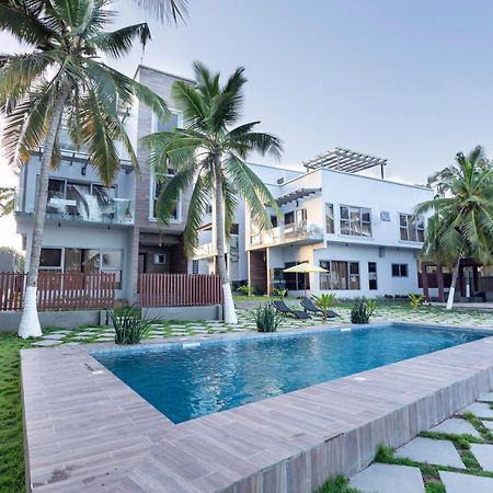 Serenity Residences & Spa - Kokrobite Beach ภายนอก รูปภาพ