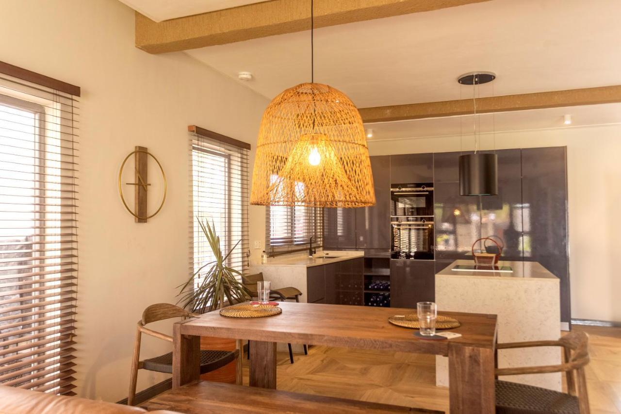 Serenity Residences & Spa - Kokrobite Beach ภายนอก รูปภาพ