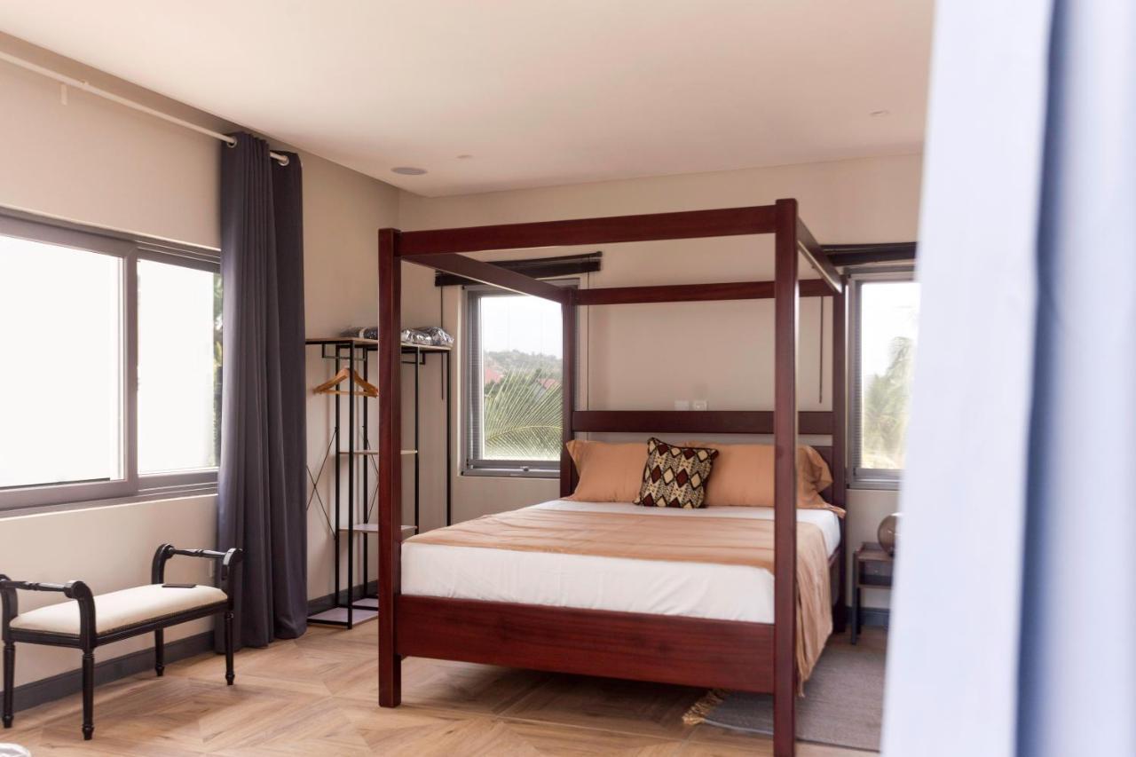 Serenity Residences & Spa - Kokrobite Beach ภายนอก รูปภาพ