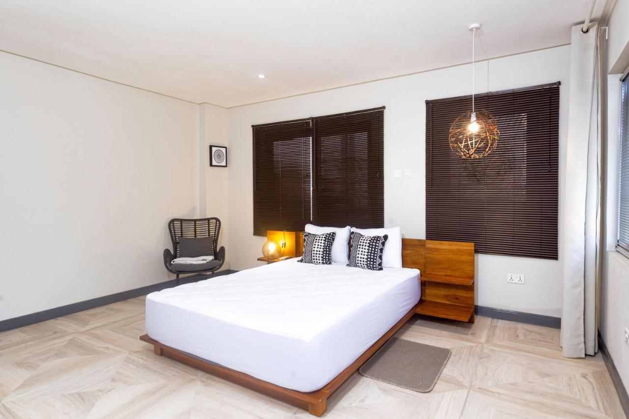 Serenity Residences & Spa - Kokrobite Beach ภายนอก รูปภาพ