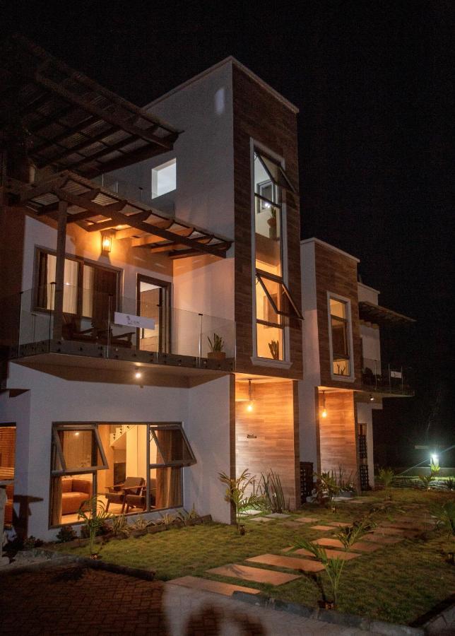 Serenity Residences & Spa - Kokrobite Beach ภายนอก รูปภาพ
